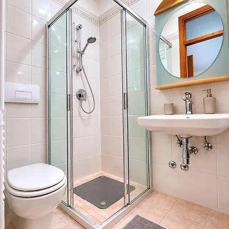 Spacious 3 Bdr In Padua Apartament