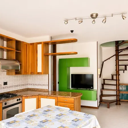 Apartament Spacious 3 Bdr In Padua *
